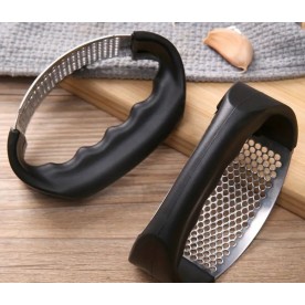 Ръчна преса за чесън 